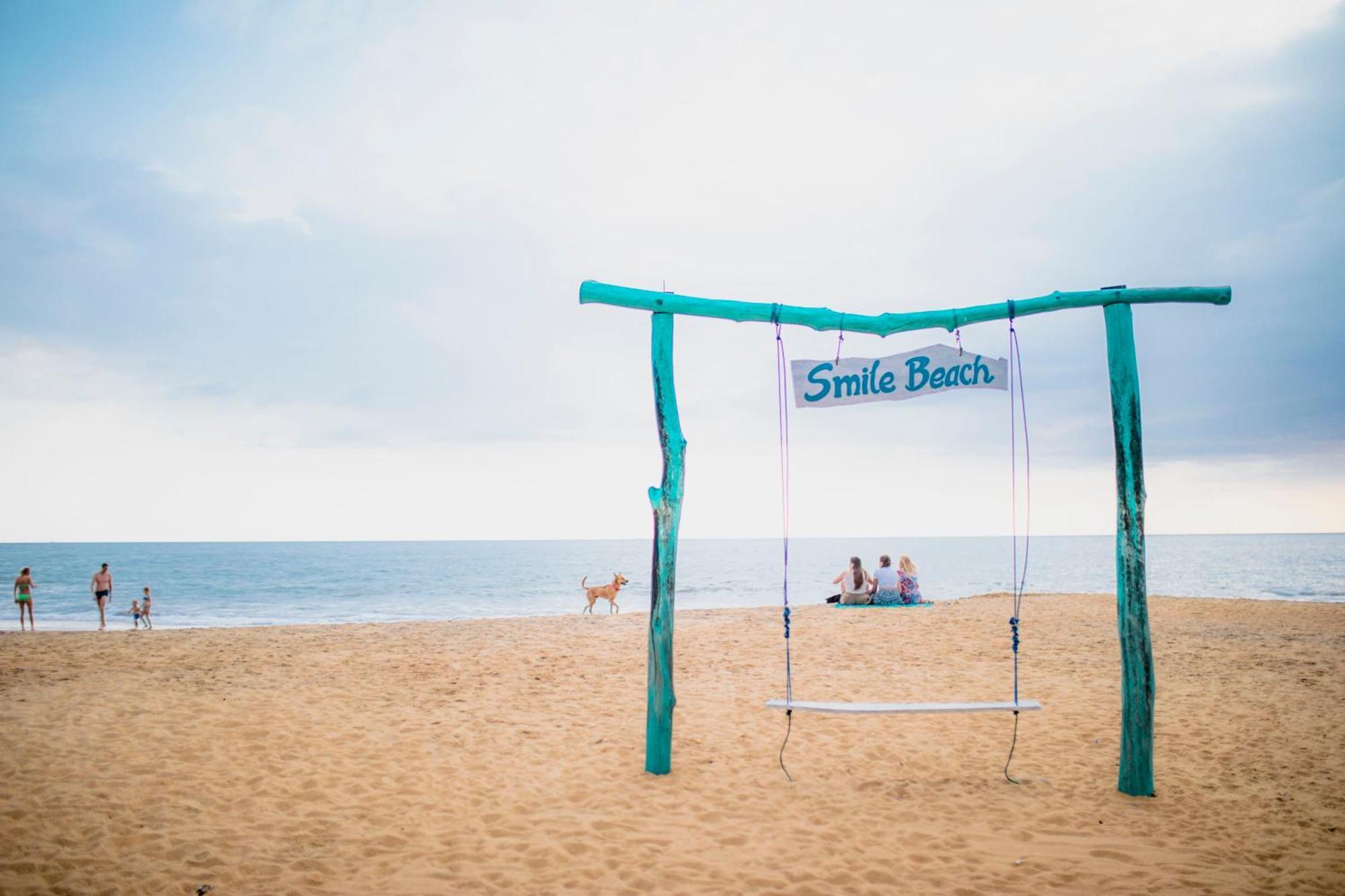 Smile Beach Home Галле Экстерьер фото